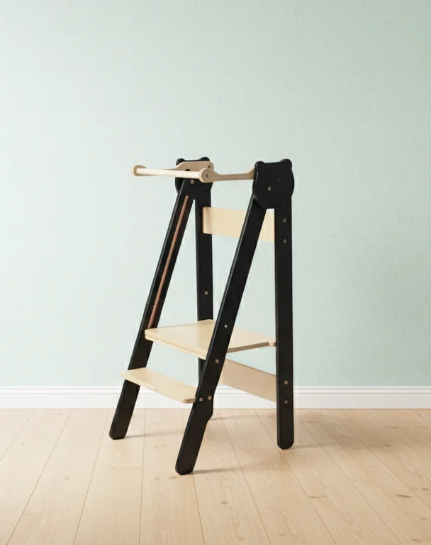 Foldable Montessori learning tower – Height-adjustable & space-saving