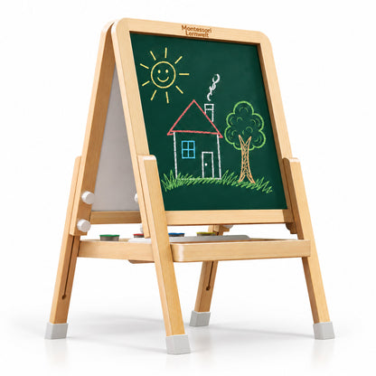 2 montessori-kinder-staffelei-familie-kreativ-spielen
