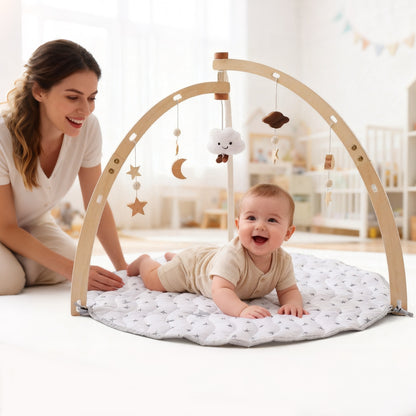 Holz Baby Gym mit Spielmatte – mit 5 Anhängern
