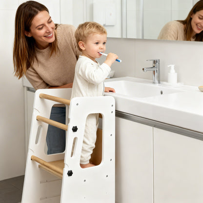 Detailansicht des Montessori Lernturms mit Anti-Kipp-Design