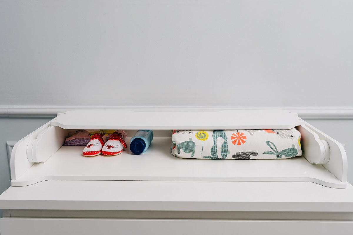 Wickelaufsatz für Kommode aus Holz für Baby – platzsparender Wickeltisch Aufsatz