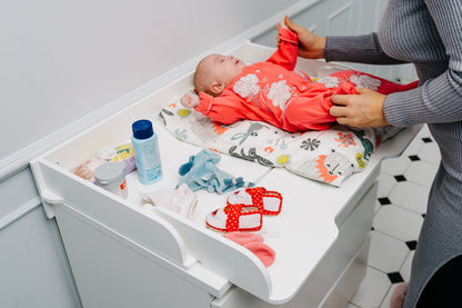 Wickelaufsatz für Kommode aus Holz für Baby – platzsparender Wickeltisch Aufsatz