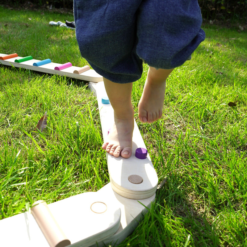 Montessori Balance Board Set für Kinder mit taktiler Laufstrecke und Gleichgewichtstraining
