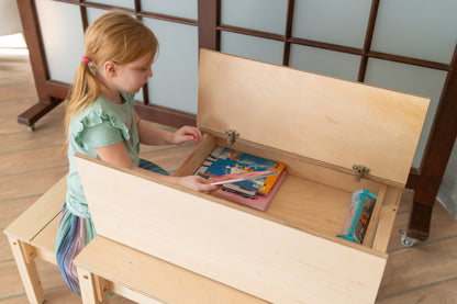 Montessori-børnebord med opbevaring og skammel – skrivebordssæt i træ til børn