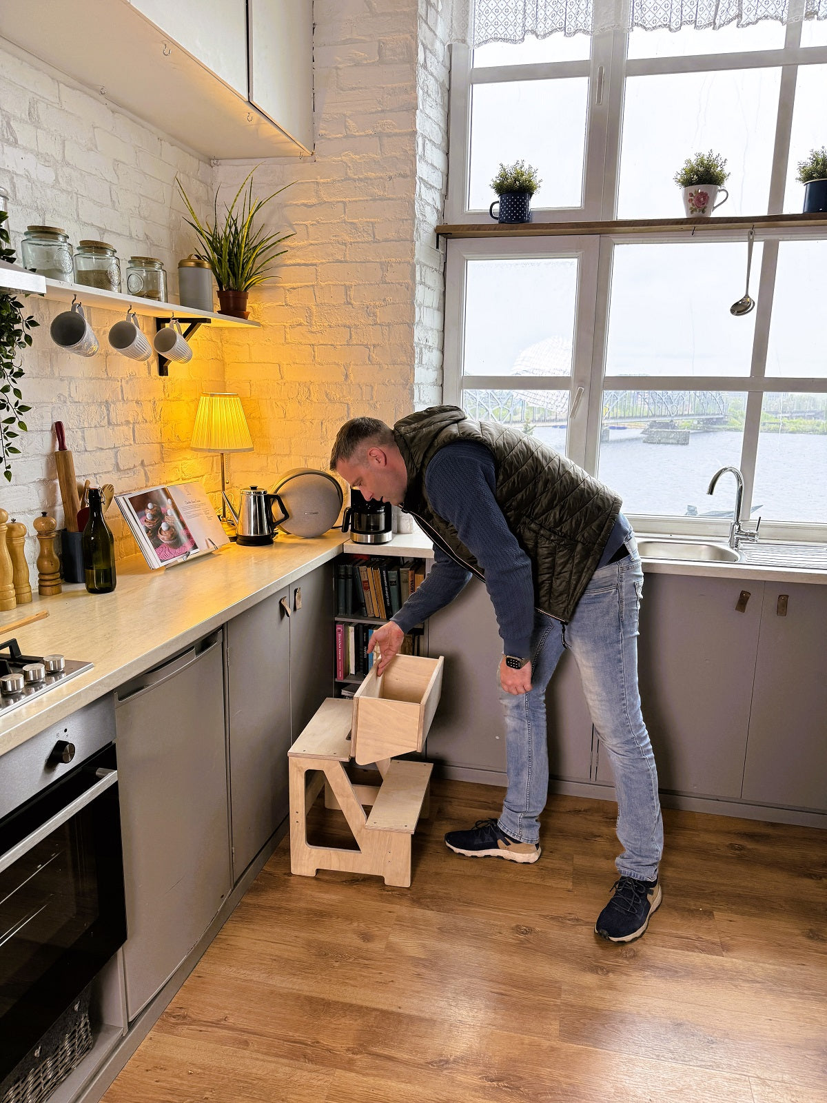 Montessori Klapp Tritthocker aus Holz 2in1 Kinderstuhl und Steighilfe stabil