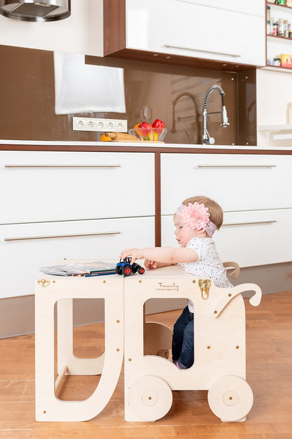 Montessori Lernturm 3-in-1 in Wei? und Naturholz in der K¨¹che