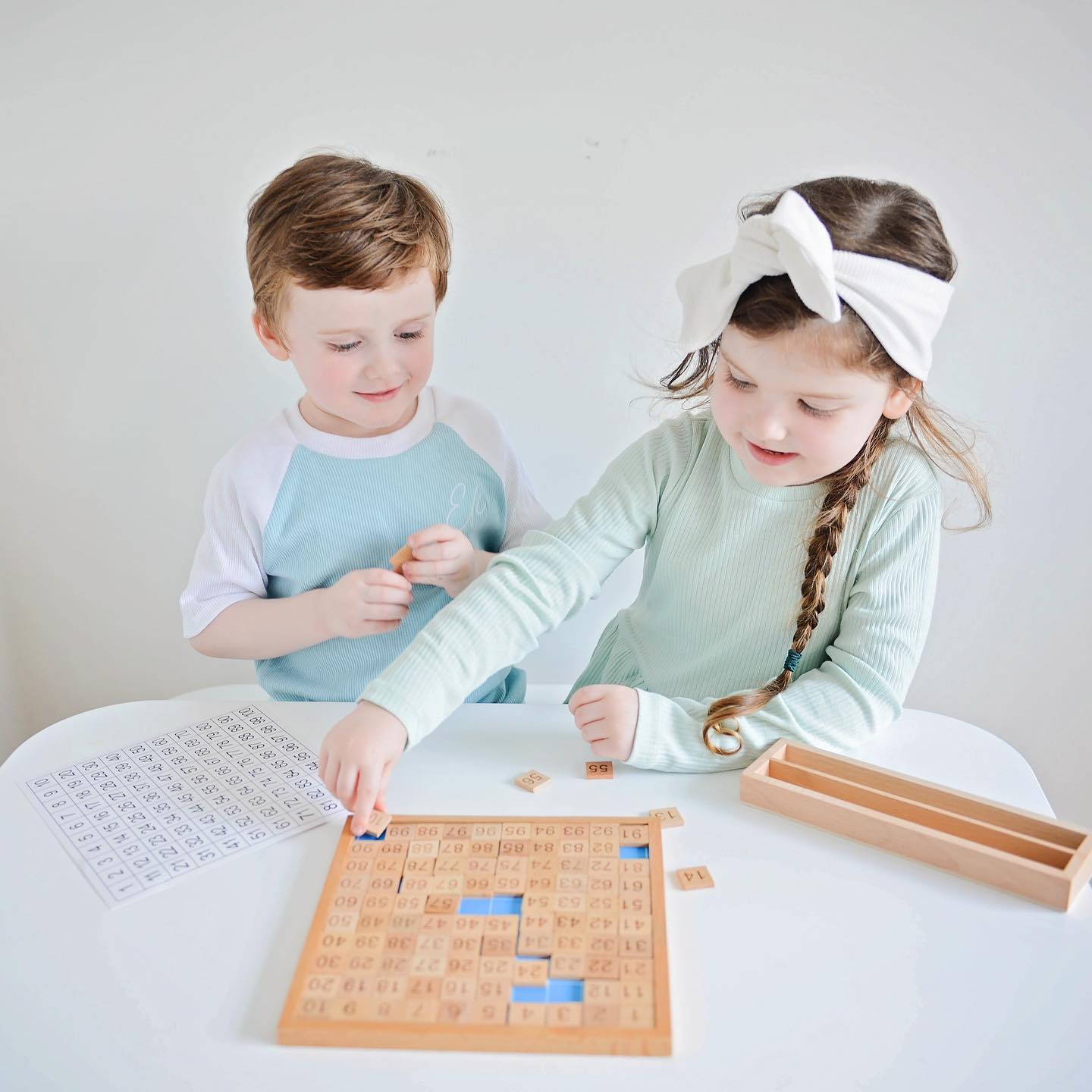 Montessori Zahlenbrett 1-100 Holz Lernspiel Kinder Zahlen lernen Mathematik Spielzeug