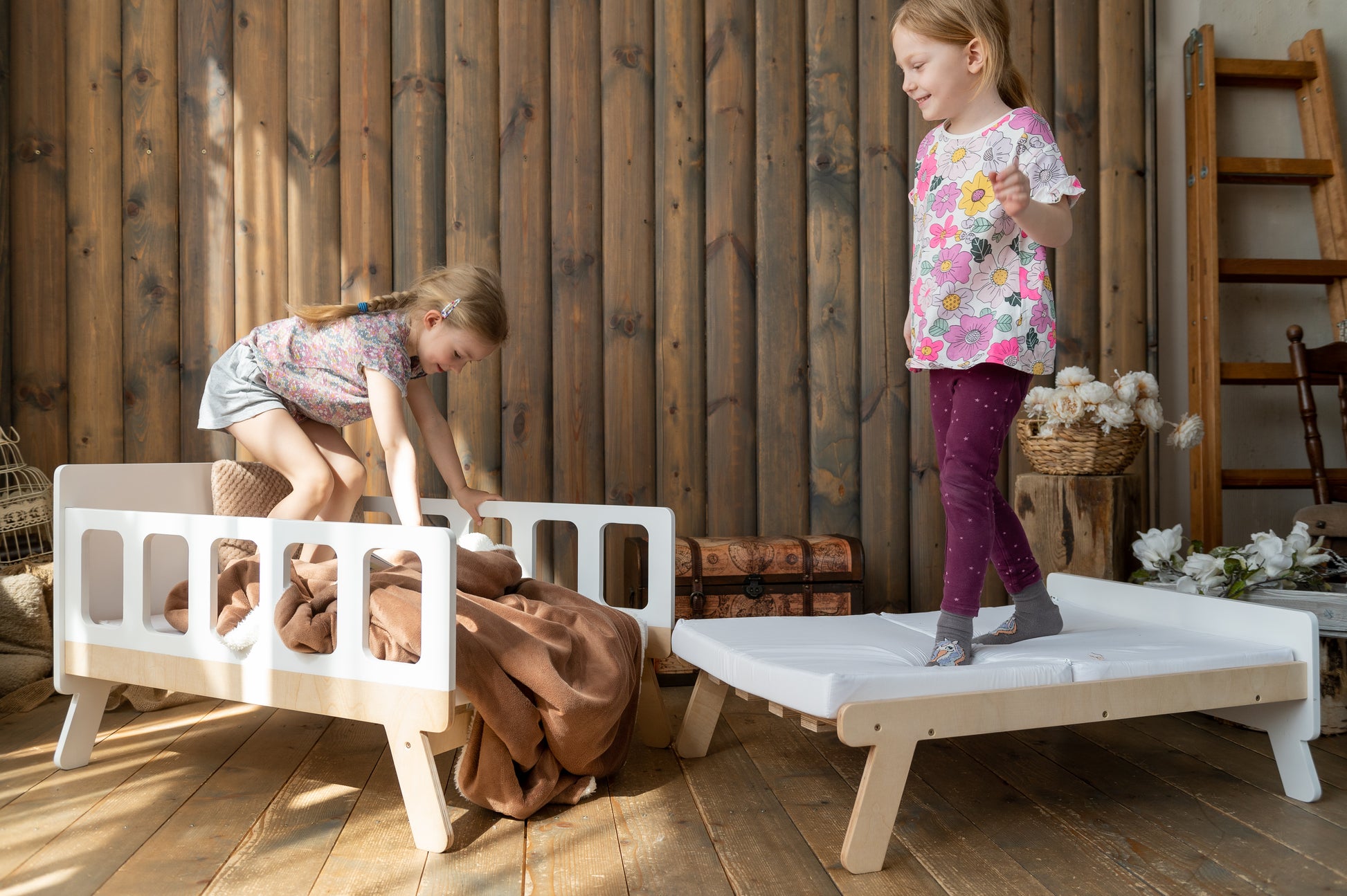 Montessori Kinderbett 2-in-1 mit Matratze – ausziehbar und platzsparend