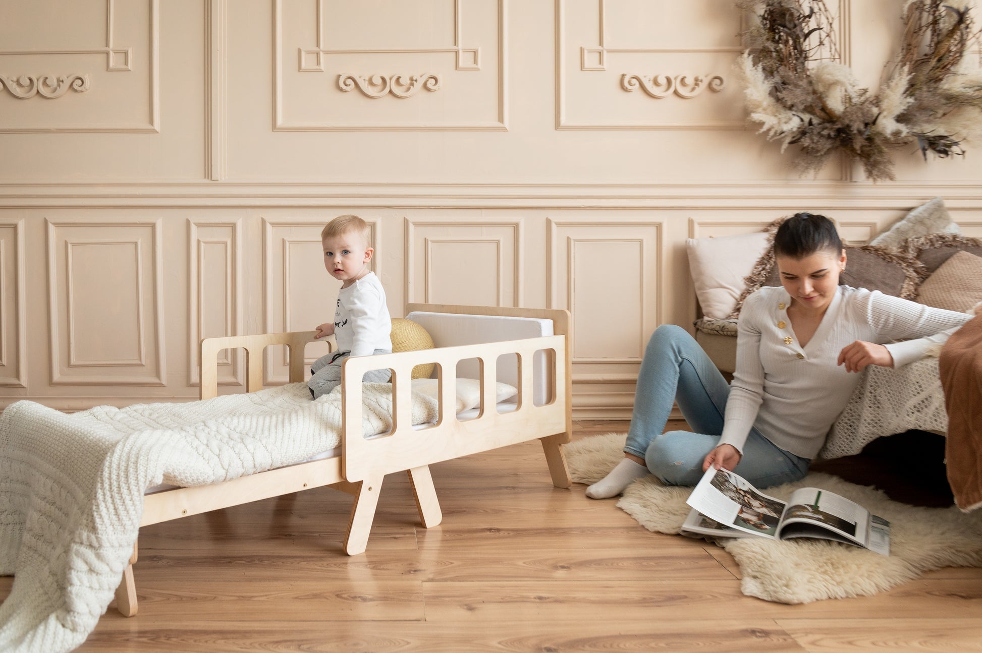 Montessori Kinderbett 2-in-1 mit Matratze – ausziehbar und platzsparend
