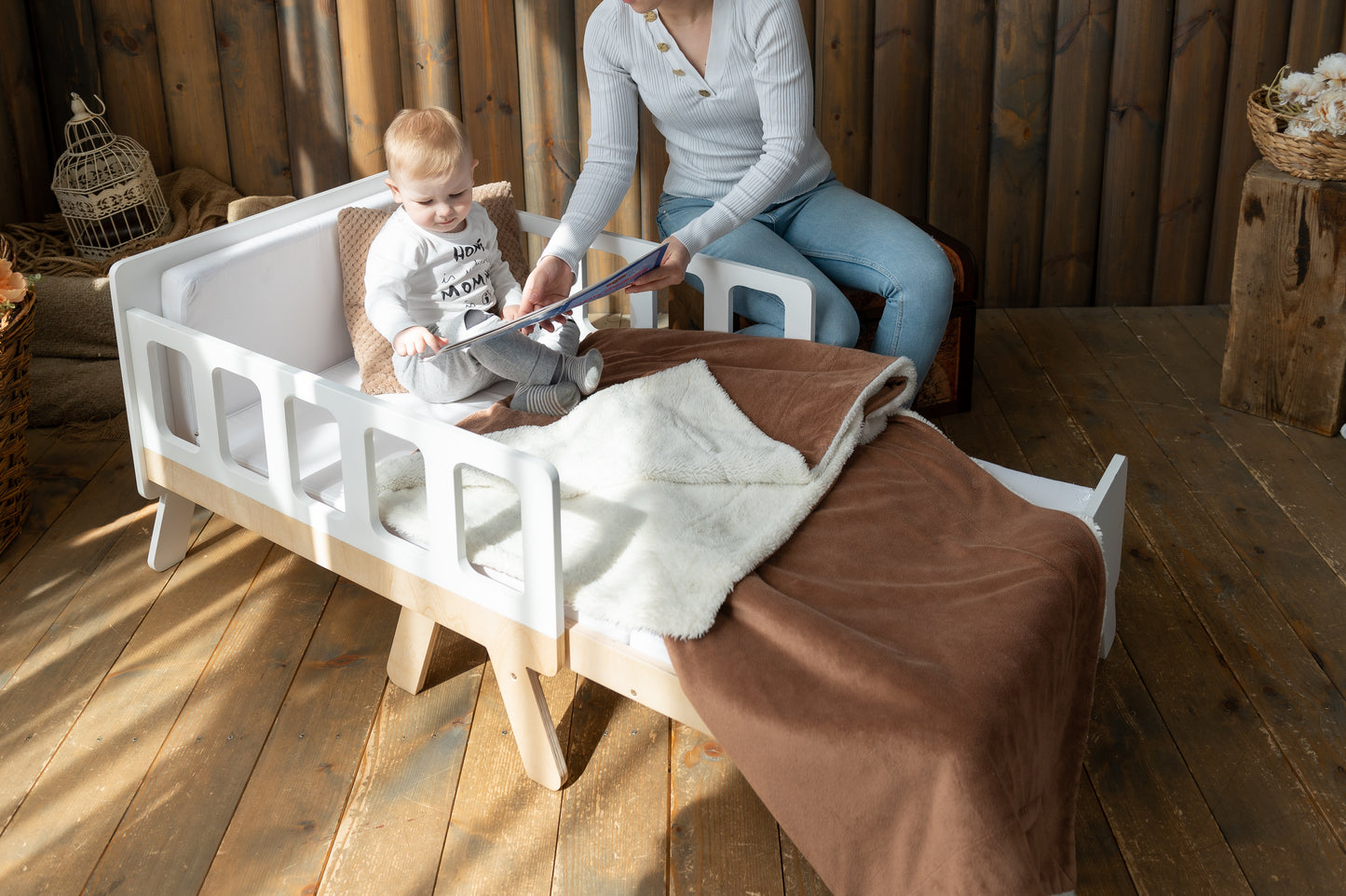 Montessori Kinderbett 2-in-1 mit Matratze – ausziehbar und platzsparend
